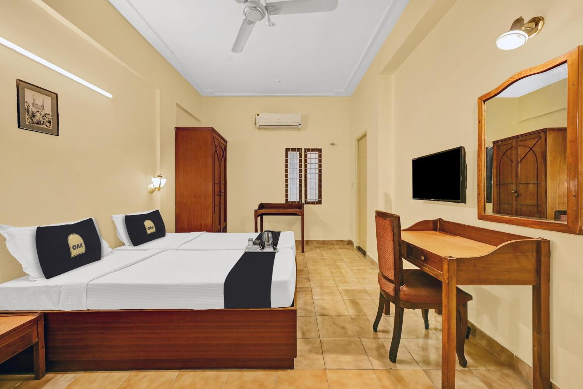 Super Townhouse Oak Hotel Belsons Taj Mahal Secundurabad エクステリア 写真