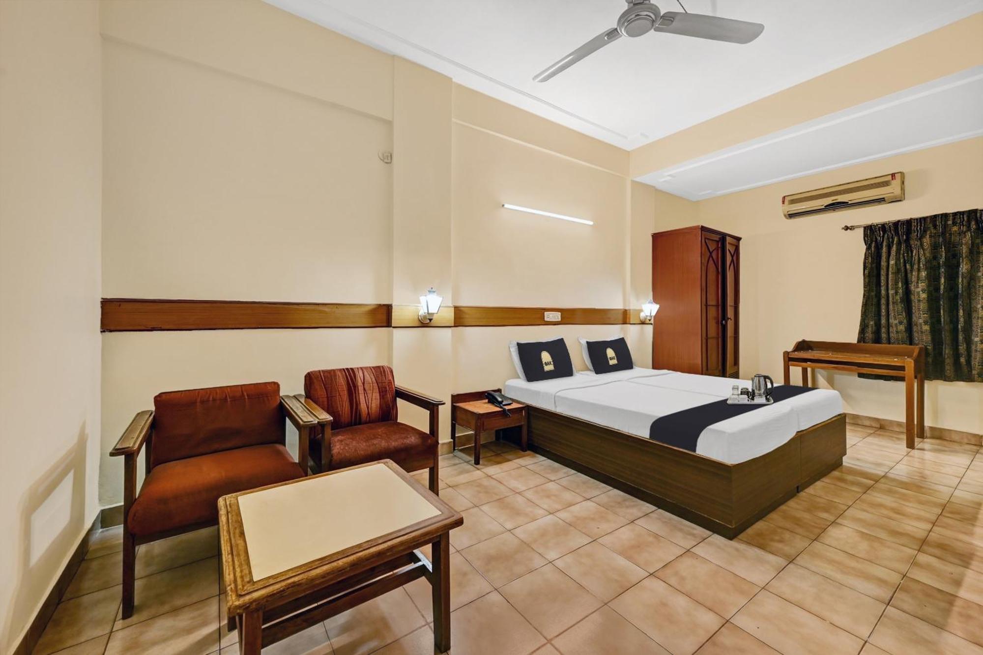 Super Townhouse Oak Hotel Belsons Taj Mahal Secundurabad エクステリア 写真
