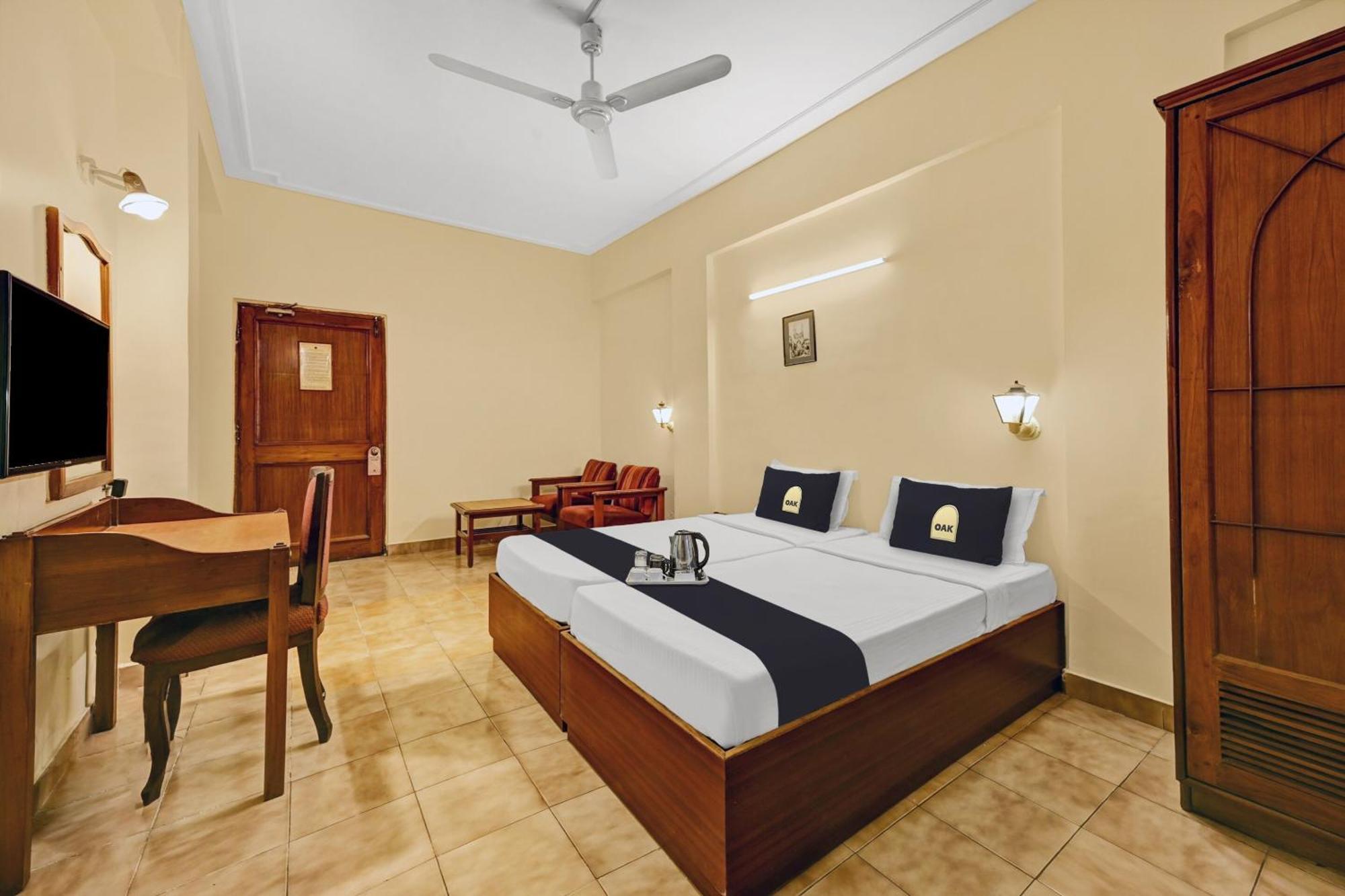 Super Townhouse Oak Hotel Belsons Taj Mahal Secundurabad エクステリア 写真